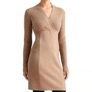 NWT Athleta Chalet Merino Wool sweater dress Sz S Tan/Sand ribbed travel